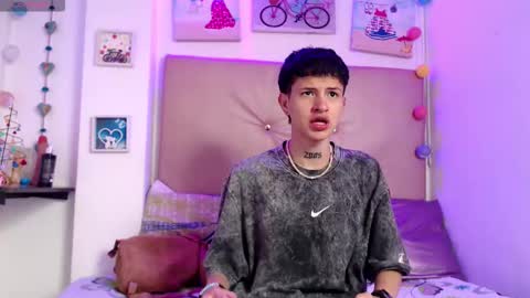 iam_lukas__ online show from 12.20.25