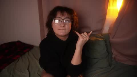 Meg  online show from 04.26.26