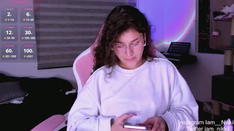 Snapshot of iam_nikki chatting on 12.05.24 On instagram Imm NikkiHelp me reach 100 likes online show from 12.05.24