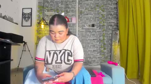 Snapshot of iam_samy chatting on 01.31.25 Samy online show from 01.31.25