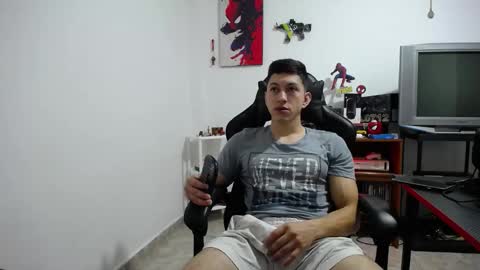 Snapshot of iam_yourbabyprincess_xd chatting on 12.15.25 iam_yourbabyprincess_xd online show from 12.15.25