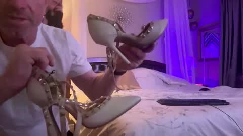 Snapshot of iamcaptbigshot chatting on 03.01.26 Capt Big Shot online show from 03.01.26