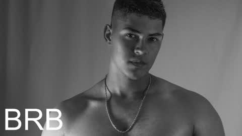 Dylan  independent model  online show from 02.28.26