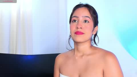 Lara online show from 10.01.25