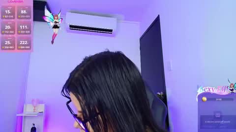 Snapshot of iamlola_ chatting on 03.11.25 IM LOLA online show from 03.11.25