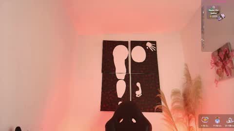 Snapshot of iamlola_ chatting on 10.09.25 IM LOLA online show from 10.09.25