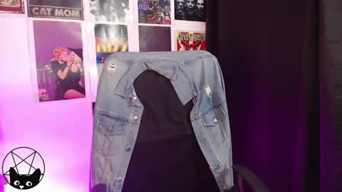 Mari online show from 12.10.24