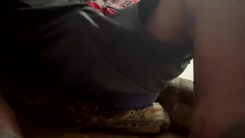 iamtheone403 online show from 09.11.25