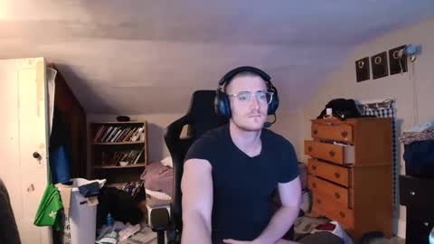 Snapshot of iamtommyparker chatting on 02.23.25 iamtommyparker online show from 02.23.25