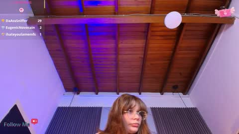 V I C T O R I A online show from 11.07.25