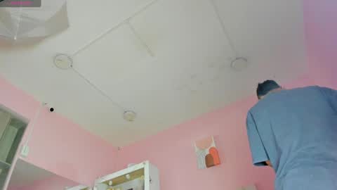 IAN CASTILLO online show from 09.11.25