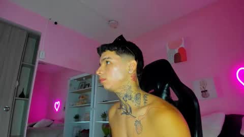 IAN CASTILLO online show from 09.23.25