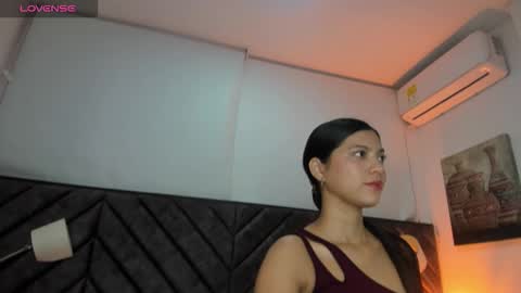 Snapshot of ian_charlotte chatting on 02.10.26 Ian Charlotte online show from 02.10.26