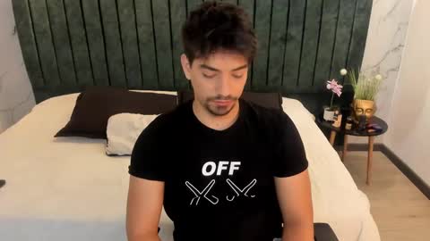 Ian Davis online show from 02.17.25