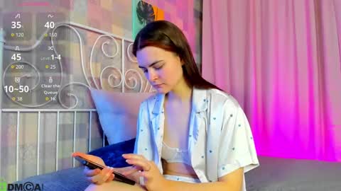 Snapshot of ian_morgann chatting on 10.13.25 Ian online show from 10.13.25