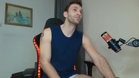 Snapshot of ianandersson27 chatting on 02.25.26 Ian Andersson online show from 02.25.26