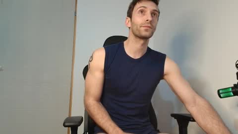 Snapshot of ianandersson27 chatting on 04.04.26 Ian Andersson online show from 04.04.26