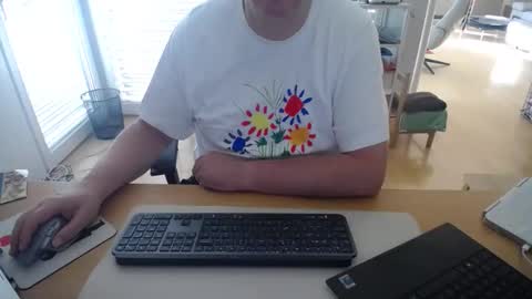 iandy12 online show from 05.22.26