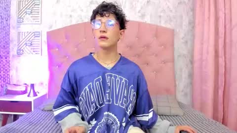 Snapshot of iangel_ chatting on 02.26.26 ian online show from 02.26.26