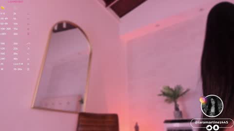 Snapshot of iara_martinez chatting on 01.22.25 I A R A online show from 01.22.25