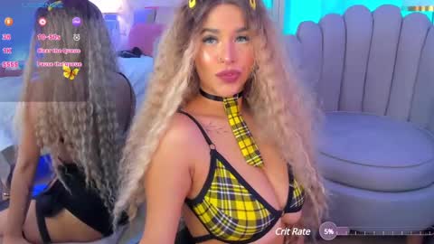  iara smith  online show from 02.11.25