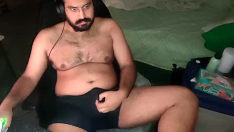 iBear0 online show from 04.12.26