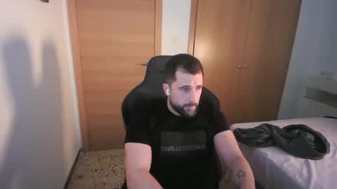 iberian_macho online show from 11.29.25