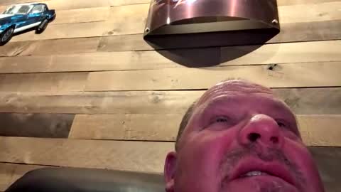 Snapshot of icanmakeyousquirt69 chatting on 03.19.26 icanmakeyousquirt69 online show from 03.19.26