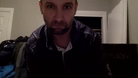 Snapshot of icantgohome chatting on 12.19.24 icantgohome online show from 12.19.24