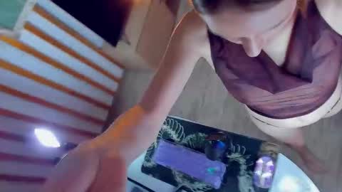 Nana online show from 02.20.26