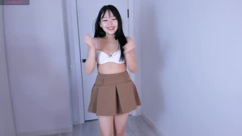 Hitomi   online show from 01.06.25