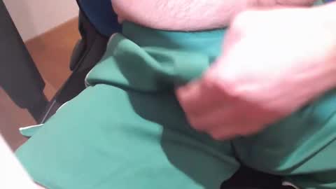 icky_thumps online show from 11.06.25