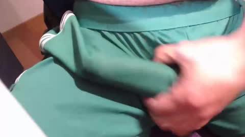 icky_thumps online show from 11.22.25