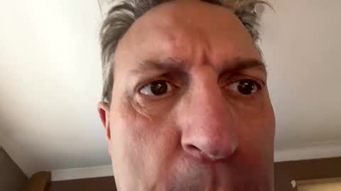 icums4u online show from 10.11.25