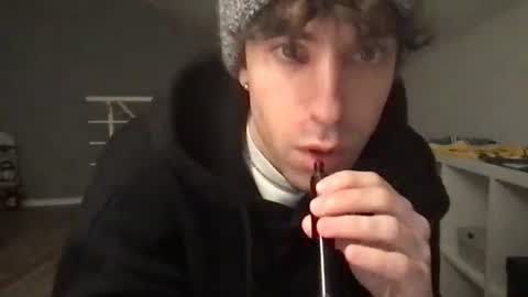icyninesix online show from 12.15.24