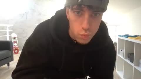icyninesix online show from 12.21.24