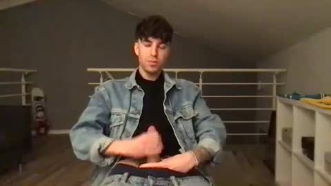 icyninesix online show from 01.08.25