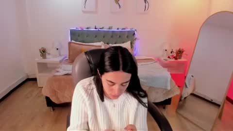 Icy online show from 07.12.26
