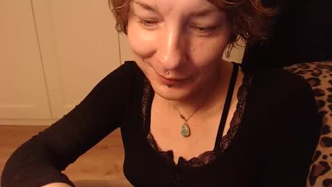 Ifk Donkeys online show from 10.10.25