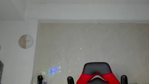 Snapshot of igor_scott chatting on 02.11.25 Igor scott online show from 02.11.25