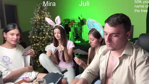 Snapshot of ihavepaws33 chatting on 12.24.24 Julia and Mira online show from 12.24.24