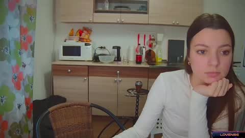 Snapshot of ihavepaws33 chatting on 01.28.25 Julia and Mira online show from 01.28.25