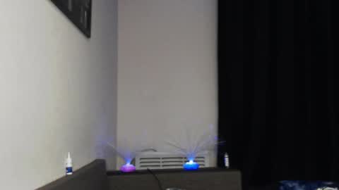 iiiiiiis online show from 11.10.25