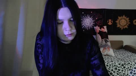 Vella online show from 04.05.26