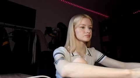 ShyLuna online show from 02.07.26