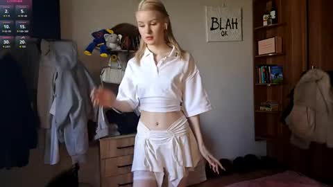 ShyLuna online show from 06.06.26