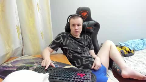 iliaskris online show from 10.12.25