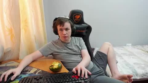 Snapshot of iliaskrislove chatting on 02.11.26 iliaskris online show from 02.11.26