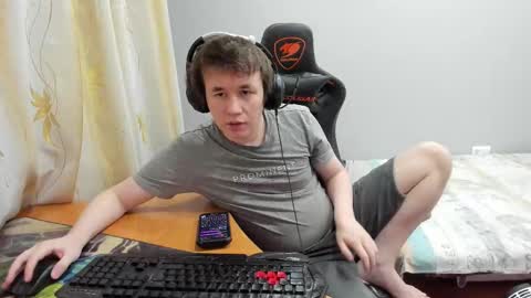 Snapshot of iliaskrislove chatting on 02.14.26 iliaskris online show from 02.14.26