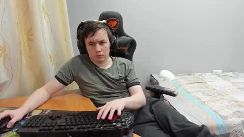 Snapshot of iliaskrislove chatting on 03.08.26 iliaskris online show from 03.08.26